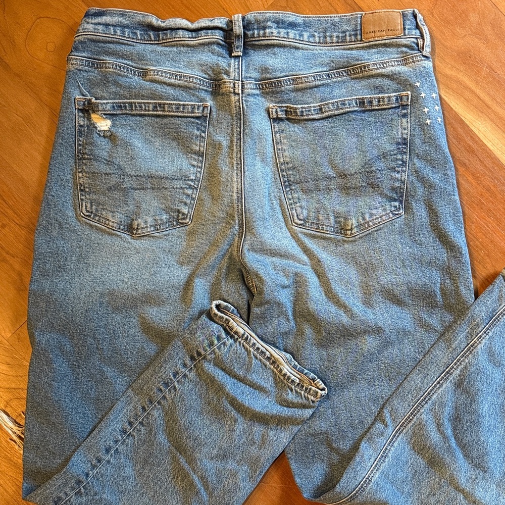 PERFECT patchwork distressed jeans - Picture 3 of 3